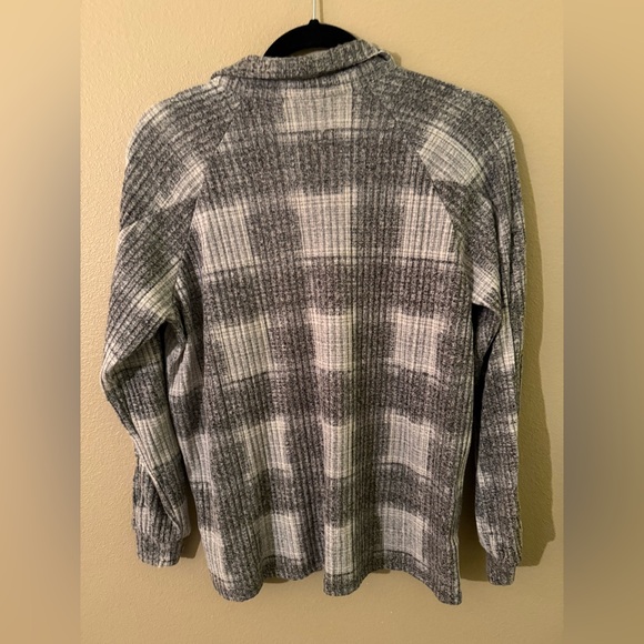 NWT Buckle Button Up Sweater - Picture 2 of 3